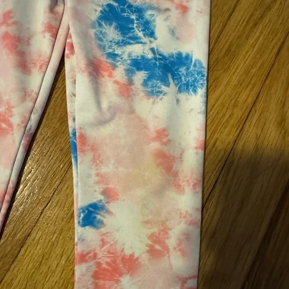 Nike Kids Tie-Dye Leggings - Pink and Blue Size 4T - Picture 2 of 6